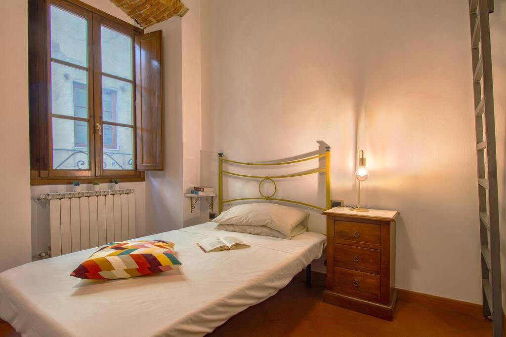 Demedici Apt W/ 2Br 1' Walk Uffizi & Ponte Vecchio Florença Exterior foto